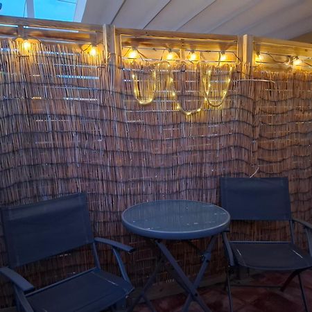 אל מדאנו Habitacion Doble Con Bano Y Terraza Privada מראה חיצוני תמונה