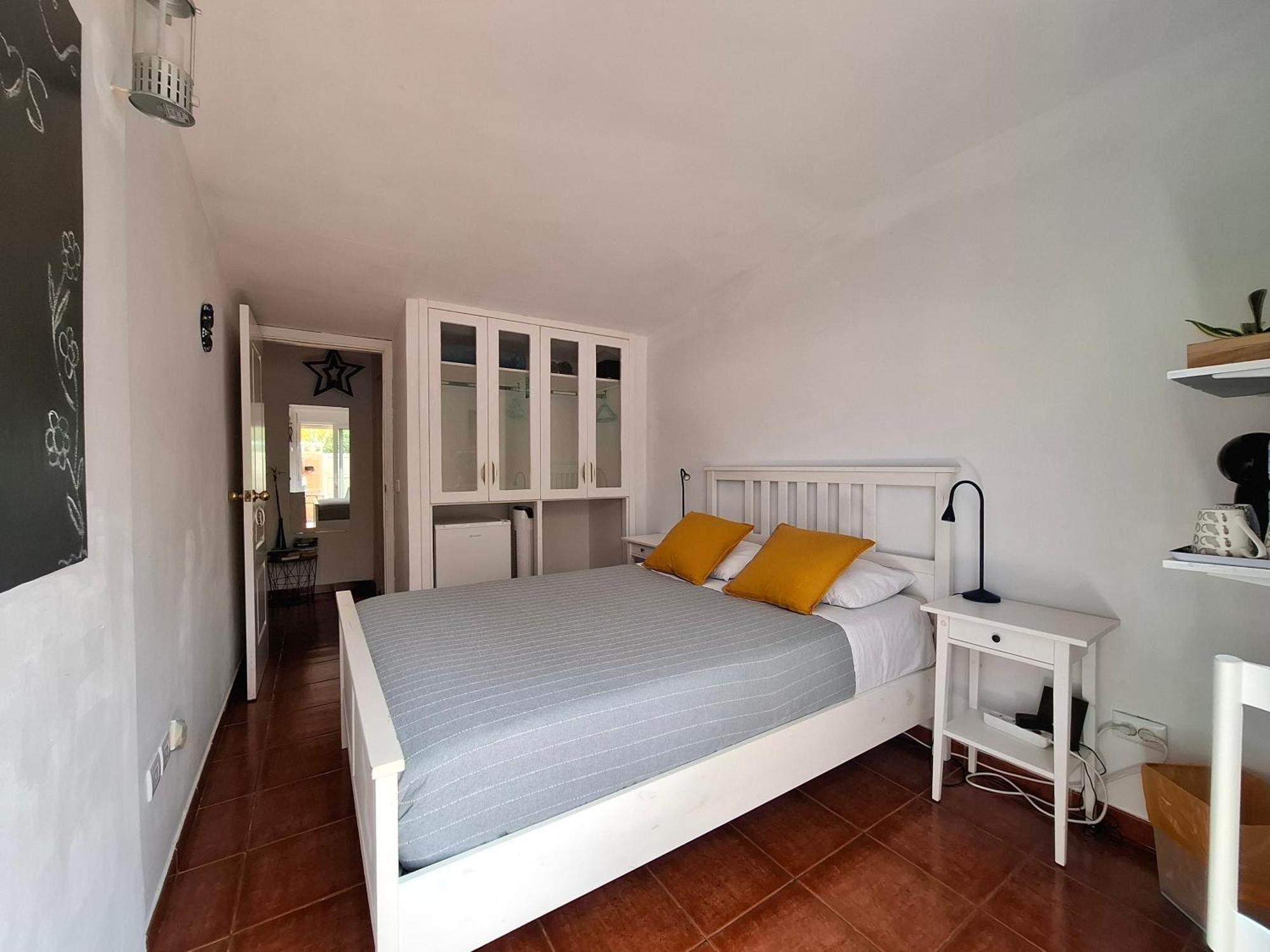 אל מדאנו Habitacion Doble Con Bano Y Terraza Privada מראה חיצוני תמונה