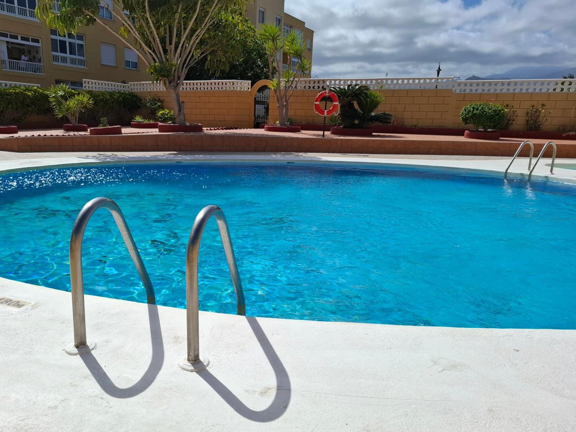 אל מדאנו Habitacion Doble Con Bano Y Terraza Privada מראה חיצוני תמונה