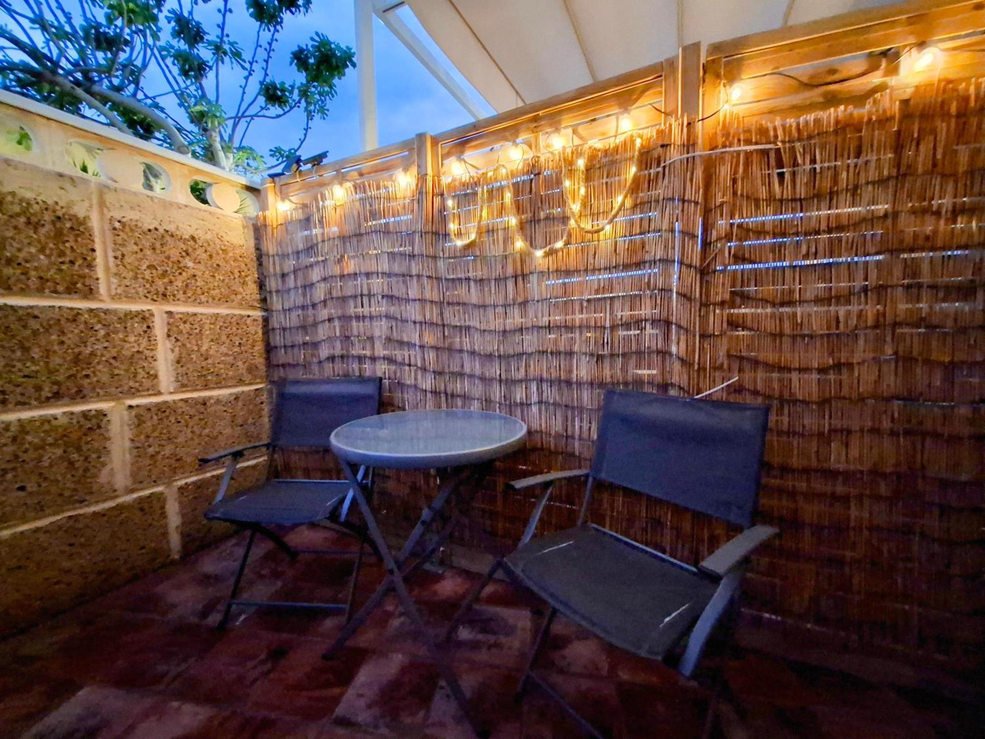 אל מדאנו Habitacion Doble Con Bano Y Terraza Privada מראה חיצוני תמונה